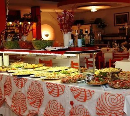 Hotel Venezia E La 3*